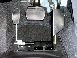 Emiplegia - Soluzione su Fiat 500 con cambio automatico